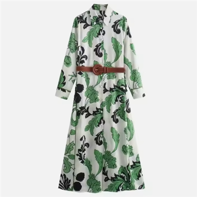 Bedrucktes Kleid aus 100 % Seide